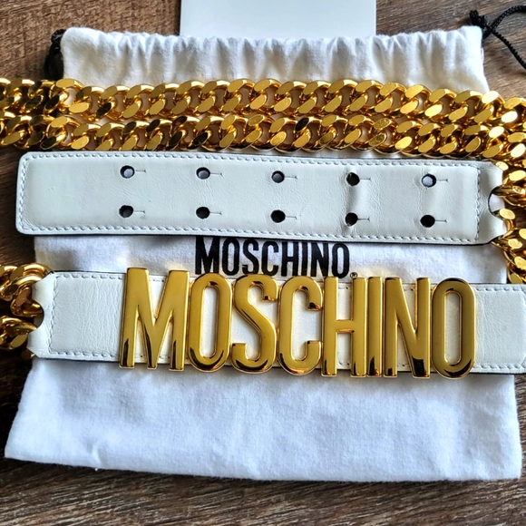 Moschino white leather chain belt. - Picture 3 of 7
